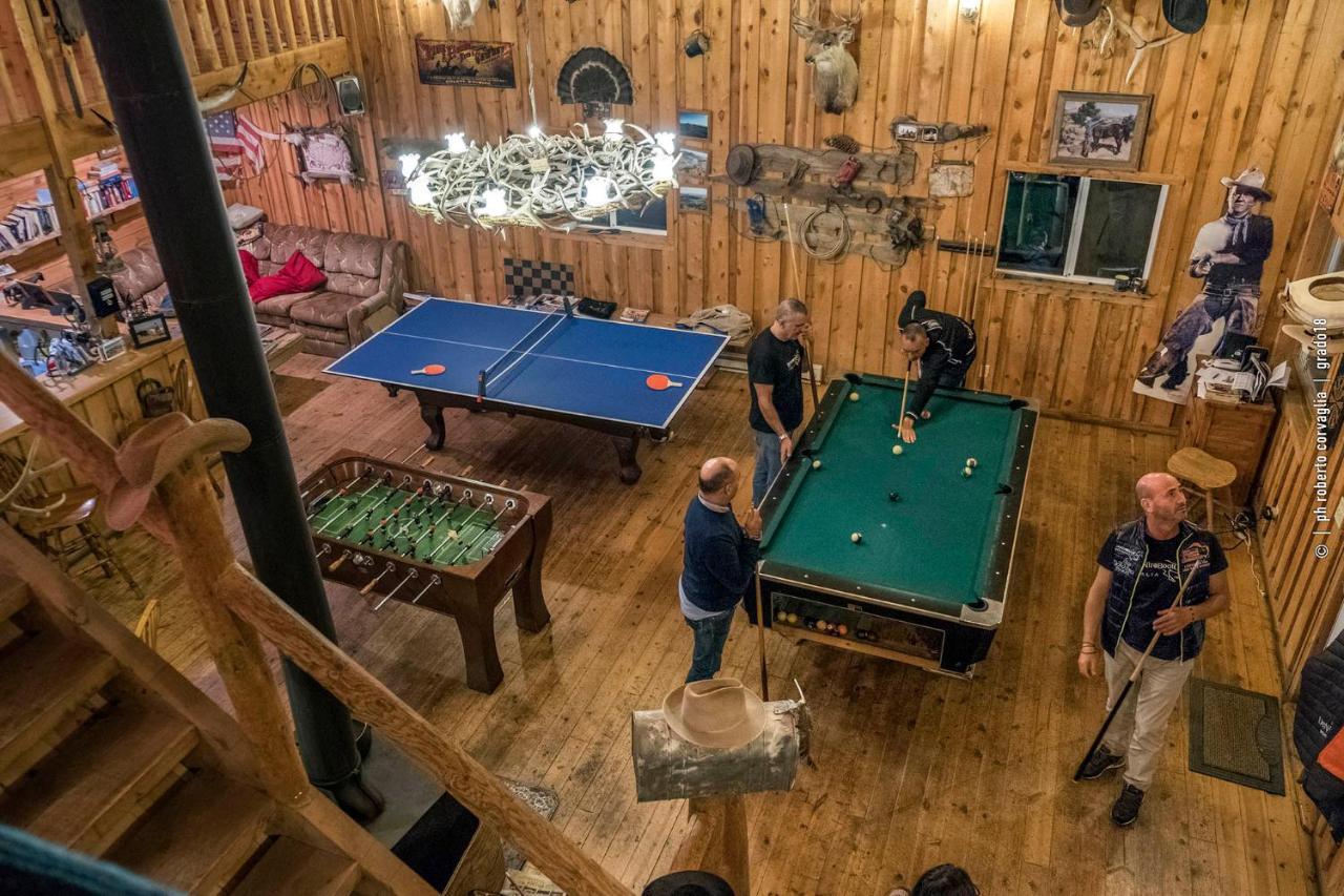 Lake Guest Ranch Villa Devils Tower Екстериор снимка